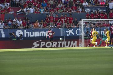 Roberto Torres marcó el primer gol, 1-0.