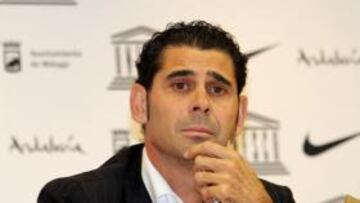 "El Málaga cumple; paga sus traspasos en mano"