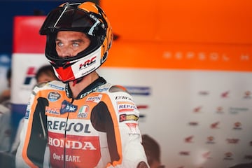 Luca Marini en el box del Repsol Honda durante el GP de Austria.