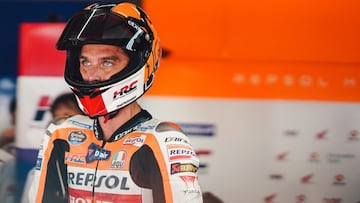 Luca Marini dans la box Repsol Honda.