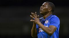 Bryan Angulo ausente en los entrenamientos del Cruz Azul