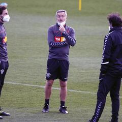 "Me parece una falta de respeto dudar del Barça y de Koeman"