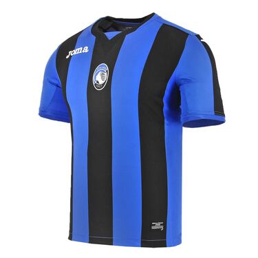 Proponen en redes diseño para playeras de Cruz Azul con nueva marca