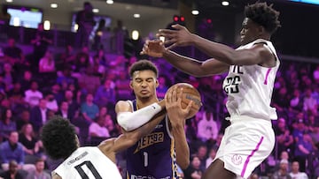 El duelo entre Wembanyama y Henderson rompe todos los pronósticos y deja a la NBA con la boca abierta. Algunos les comparan con Bird y Magic.