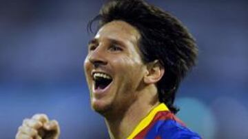 Messi se recrea en La Romareda