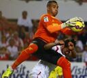 Asenjo: "Queremos dar una alegría a la afición en el derbi"