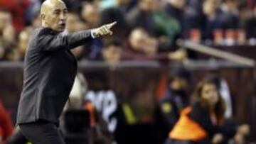 El entrenador del Valencia, Pako Ayestar&aacute;n.