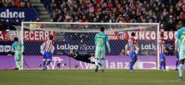 Messi marcó el 0-2.