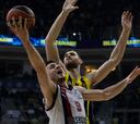 El Baskonia hinca la rodilla en Estambul