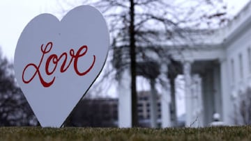 Frases de San Valent&iacute;n de Whatsapp: los mejores mensajes para felicitar a tu pareja