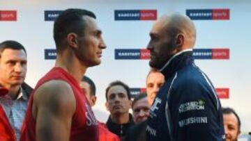 PESAJE. Klitschko y Fury, frente a frente en la previa de la pelea.
