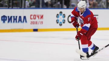 Russia&#039;s President Vladimir Putin attends a Night Hockey League match in Sochi, Russia May 10, 2019.  Sputnik/Mikhail Klimentyev/Kremlin via REUTERS ATTENTION EDITORS - THIS IMAGE WAS PROVIDED BY A THIRD PARTY.