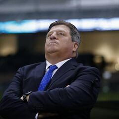 La cantera no se consolida en el primer equipo de 'Piojo' Herrera