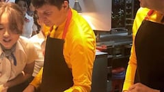 Arshavin, de cliente VIP a dependiente de McDonald&#039;s