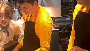 Arshavin, de cliente VIP a dependiente de McDonald&#039;s