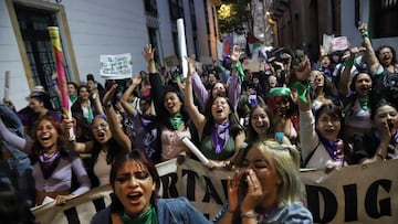 Bogotá. 8 de marzo de 2024. Miles de mujeres se movilizan en el día Internacional de la mujer trabajadora. (Colprensa - Lina Gasca)