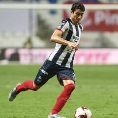 Stefan Medina podría dejar Rayados por el Valladolid