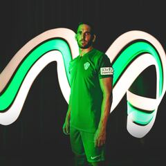 El verde, protagonista de la segunda equipación oficial del Elche