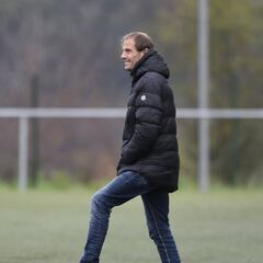 Las salidas, clave para los fichajes