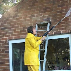 De ser un refuerzo millonario en la U a jardinero en Australia