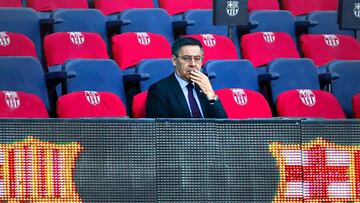 Bartomeu, en el palco del Camp Nou.