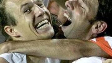 <b>BINOMIO. </B>El extremo, ya del Chelsea, forma una fértil sociedad goleadora con Ruud van Nistelrooy.