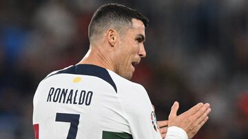 Portugal's forward #07 Cristiano Ronaldo reacts during the UEFA EURO 2024 qualifying football match between Slovakia and Portugal in Bratislava on September 8, 2023. (Photo by VLADIMIR SIMICEK / AFP)