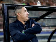 Del odio al amor, la historia de Efraín Juarez en Pumas