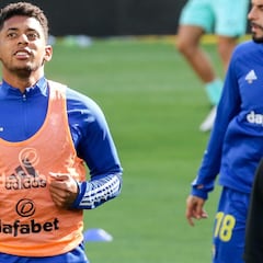 Los internacionales del Cádiz se unen a sus Selecciones