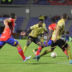 Águilas vence a Pasto y asegura el liderato del Grupo B