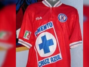 A prop&oacute;sito de la presentaci&oacute;n de los nuevos uniformes de La M&aacute;quina, te presentamos otras pieles que no fueron con los colores tradicionales.