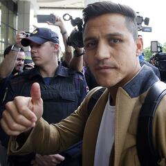 Alexis se suma a la Roja: "Estoy bien, quiero jugar ante Rusia"