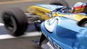 <B>MAGISTRAL. </B>Alonso consiguió la 'pole' y quiere coronarse campéon con un triunfo en Brasil.