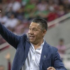 Ignacio Ambriz: "No es para cortarnos las venas"