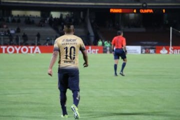 La crónica en imágenes de la goleada de Pumas a Olimpia