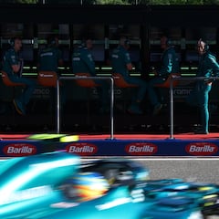 Siete ingenieros salen de Aston Martin tras el fiasco del AMR25