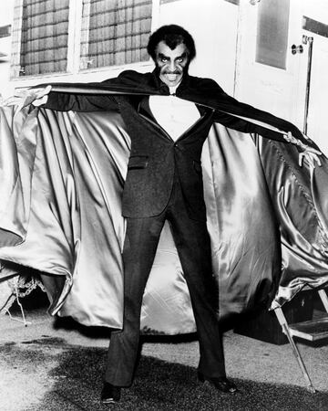 Blacula (1972). Príncipe Mamuwalde (William Marshall)