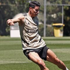 James Rodríguez entrena pensando en San Mamés
