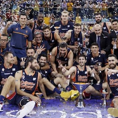 San Emeterio y Dubljevic le dan la Supercopa al Valencia