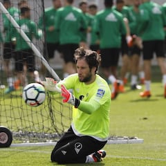 Europa, para el Betis, queda en las manos de Dani Giménez