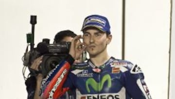 Jorge Lorenzo hizo un gesto en el podio que parec&iacute;a referido a Rossi.
