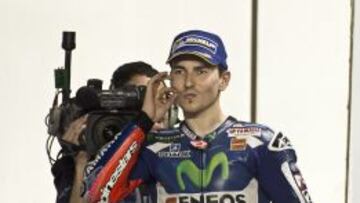 Jorge Lorenzo hizo un gesto en el podio que parecía referido a Rossi.