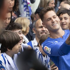 Alguacil protege a Remiro con el banquillo en el derbi