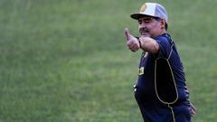 Maradona: “La llegada de De Rossi me llenó el alma”
