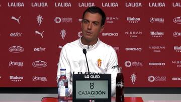 21-11-25. BORJA JIMÉNEZ, ENTRENADOR DEL SPORTING, EN LA RUEDA DE PRENSA EN MAREO.