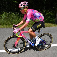 Así quedaron los colombianos en la etapa 4 del Tour de Francia: clasificación y posiciones