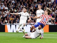 22/03/26 PARTIDO PRIMERA DIVISION
REAL MADRID - ATLETICO DE MADRID
POSIBLE PENALTI DANI CARVAJAL MARCOS LLORENTE
FRAN GARCIA DEAN HUIJSEN