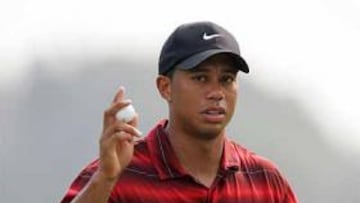 <b>BUENA IMAGEN.</b> Después de un comienzo decepcionante, Tiger se ha recuperado con tres jornadas seguidas por debajo del par y casi se asegura continuar como número un del mundo.