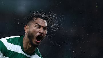 Lisbon (Portugal), 01/02/2026.- Sporting player Luis Suarez celebrates after scoring a goal against Nacional during the Portuguese First League soccer match held at Jose Alvalade Stadium, in Lisbon, Portugal, 01 February 2026. (Lisboa) EFE/EPA/RODRIGO ANTUNES