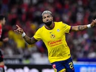 Rodrigo Aguirre celebrates his goal 0-1 for America during the 12th round match between Atlas and America as part of the Liga BBVA MX, Torneo Clausura 2025 at Jalisco Stadium, on March 15, 2025 in Guadalajara, Jalisco, Mexico.